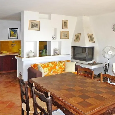 Semi-Detached House, Roquebrune-Sur-Argens Semesterbostad